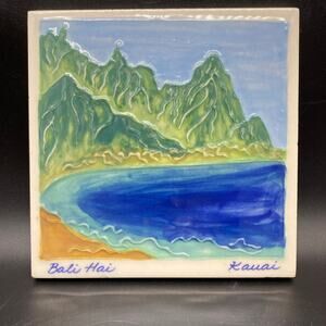 Bali Hai Scenic Tile 6" Banana Patch Studio Hand painted Trivet Wall Hanging‎